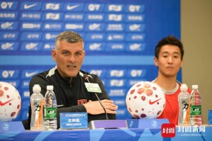 开云体育官方网站网址-中超明日揭幕 成都蓉城“准备好了”！|约翰·阿洛伊西|新鹏城|揭幕战|新闻发布会|周定洋_新浪新闻