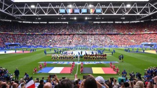 开云体育在线网址-王勤伯：稳守有时只是幻觉，比利时输在只想不输