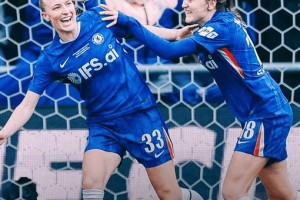 开云体育娱乐网址-切尔西女足2-0曼联女足：詹姆斯爆射；蝉联女足联赛杯冠军
